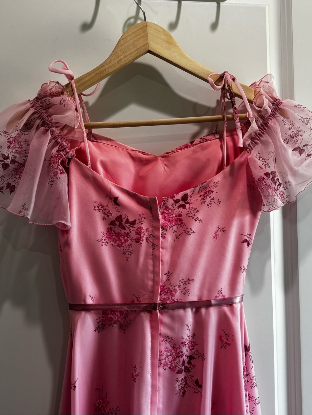 Vintage 60-70’s Pink Chiffon Floral Ruffle-Tiered Dress - Picture 8 of 9